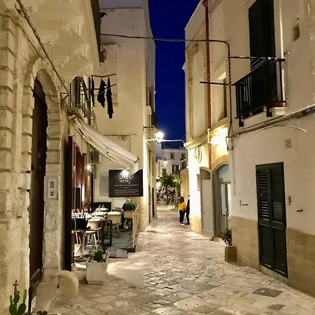 Romantic Harbor Monopoli